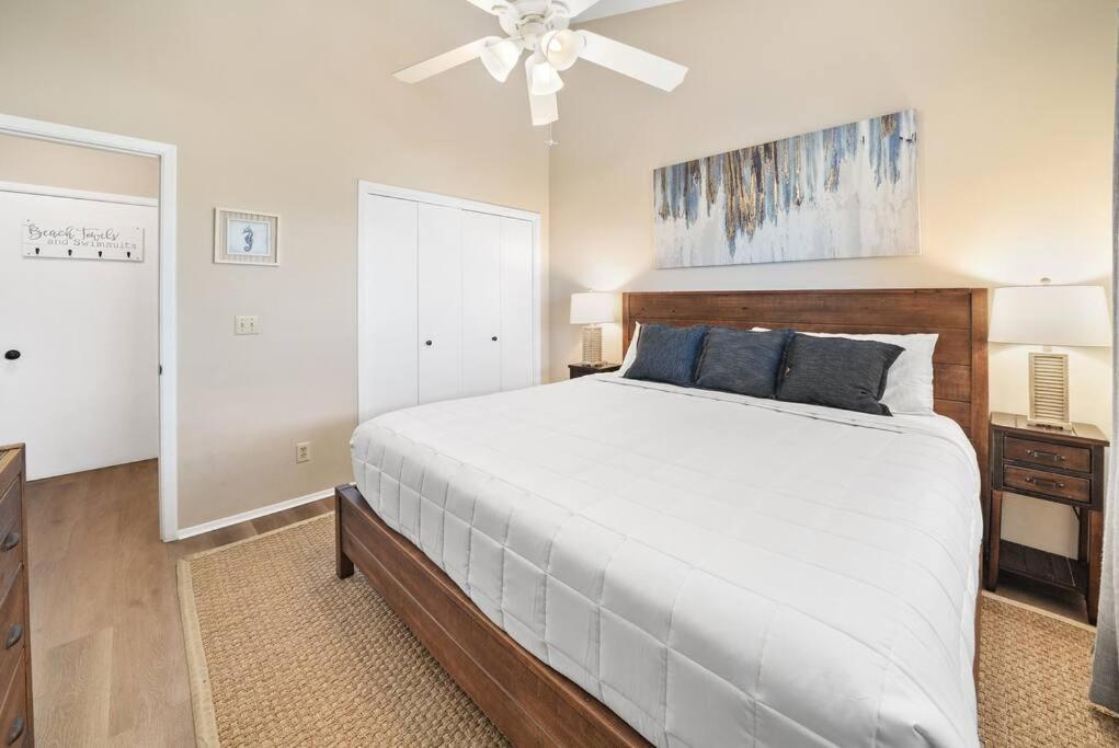 Cozy And Bright Condo On Private Section Of Beach With A Pool! パナマシティービーチ エクステリア 写真
