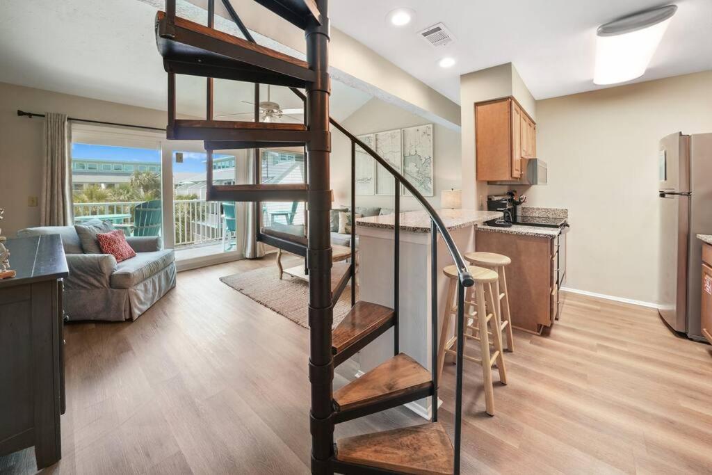 Cozy And Bright Condo On Private Section Of Beach With A Pool! パナマシティービーチ エクステリア 写真